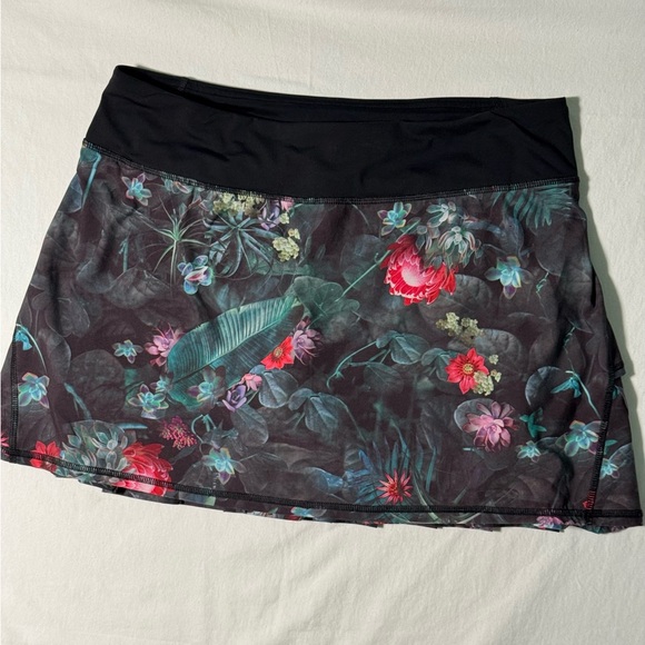 Lululemon Run Pace Setter Skirt Curious Jungle Size 8 Regular - Picture 1 of 9